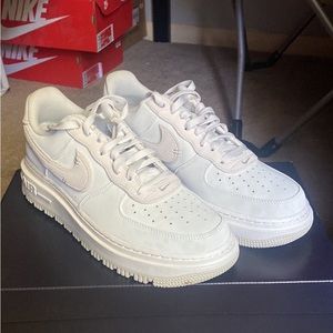 Nike air force one luxe size 10 DS
